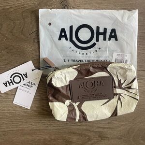 ALOHA Collection mini pouch